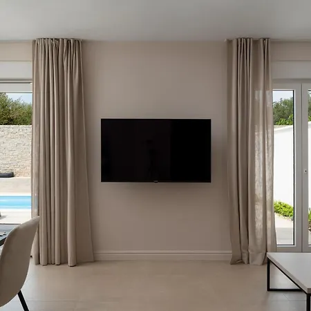 New ! Bellatrix 2 - Heated Pool&jacuzzi