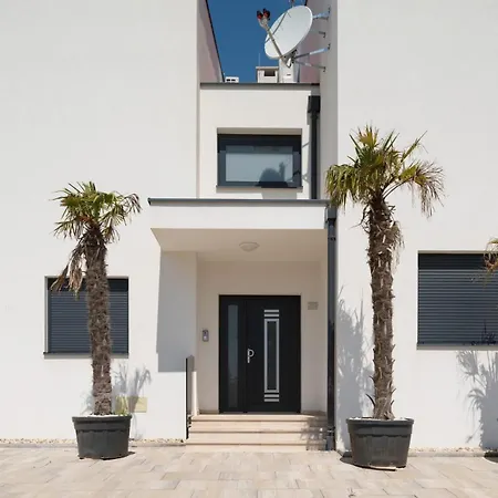 New ! Bellatrix 2 - Heated Pool&jacuzzi Vrsi