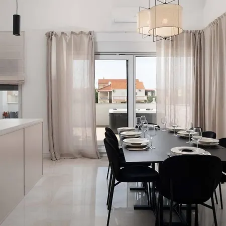 New ! Bellatrix 2 - Heated Pool&jacuzzi