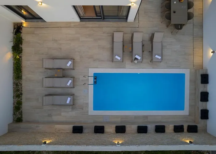 New ! Bellatrix 2 - Heated Pool And Jacuzzi * Vrsi