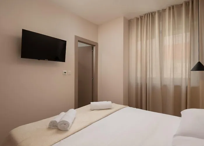 New ! Bellatrix 2 - Heated Pool And Jacuzzi *