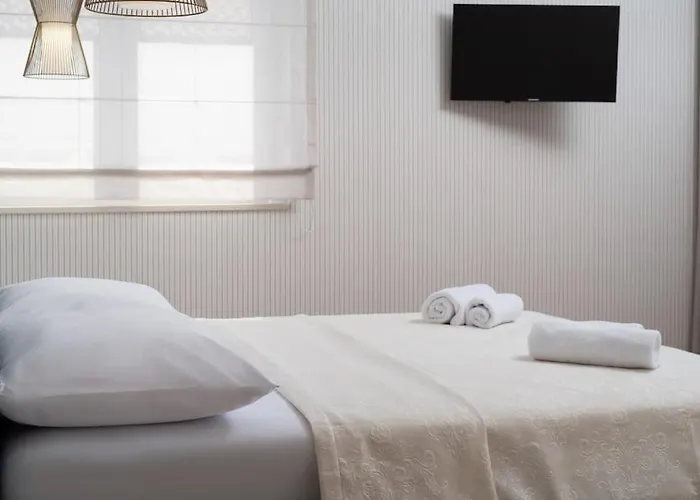 New ! Bellatrix 2 - Heated Pool And Jacuzzi