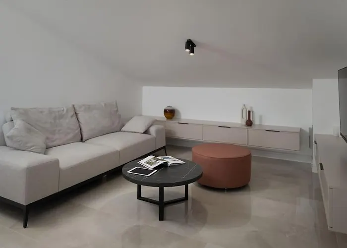 New ! Bellatrix 2 - Heated Pool And Jacuzzi Villa *
