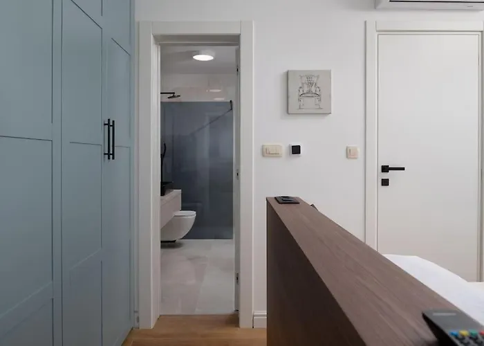 New ! Bellatrix 2 - Heated Pool And Jacuzzi Villa Vrsi