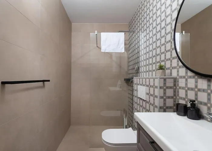 Вилла New ! Bellatrix 2 - Heated Pool And Jacuzzi *