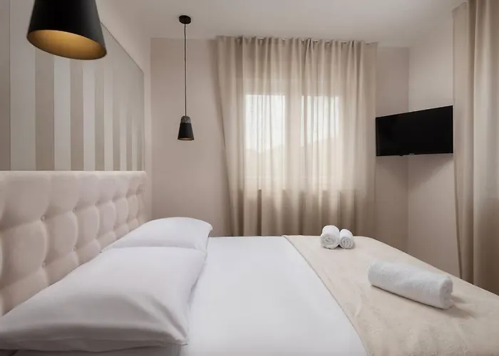 New ! Bellatrix 2 - Heated Pool And Jacuzzi * Врси