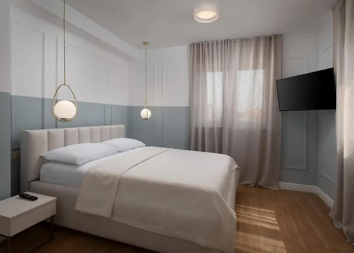 Вилла New ! Bellatrix 2 - Heated Pool And Jacuzzi