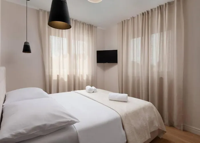 New ! Bellatrix 2 - Heated Pool And Jacuzzi