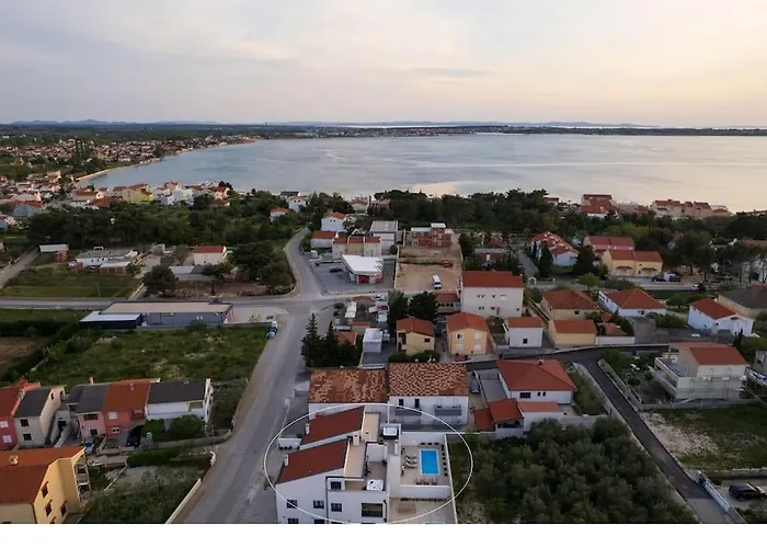 Вилла New ! Bellatrix 2 - Heated Pool And Jacuzzi *