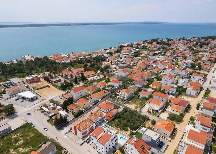 New ! Bellatrix 2 - Heated Pool And Jacuzzi *