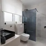 Willa New ! Bellatrix 2 - Heated Pool And Jacuzzi *