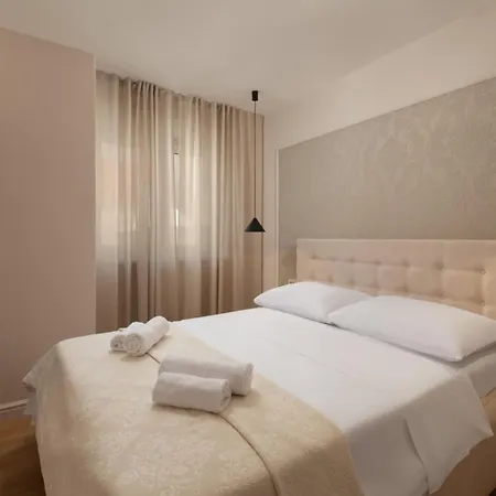 New ! Bellatrix 2 - Heated Pool And Jacuzzi Guest house Vrsi
