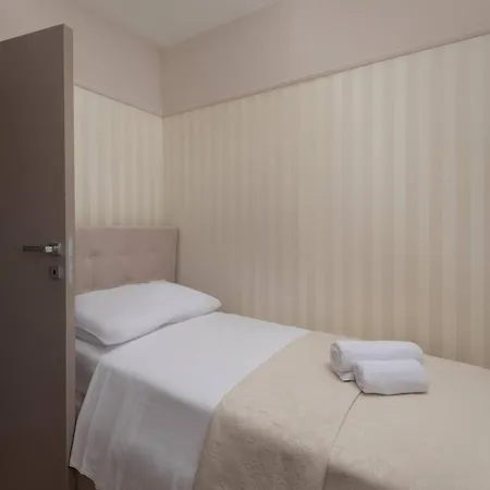 New ! Bellatrix 2 - Heated Pool And Jacuzzi 5* Vrsi